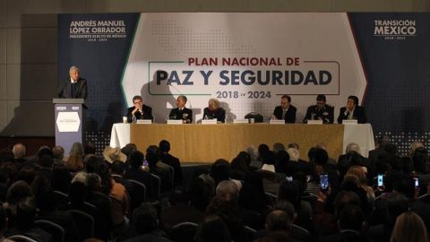 Obrador anuncia creación de Guardia Nacional para combatir la violencia