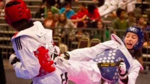 Gana Souza bronce en abierto de TKD de Paris, Francia