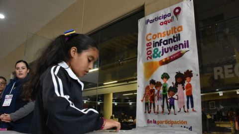 Niños y adolescentes participan en consulta nacional