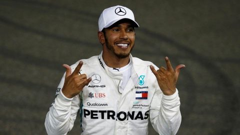 Hamilton ganó GP de Abu Dhabi, Checó llegó 8vo y Alonso se despidió 11