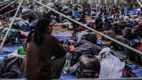Trump recomienda a México ser "inteligente" y frenar las caravanas migrantes