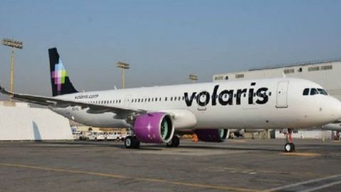 Desalojan avión por falsa alarma de bomba en aeropuerto de Ciudad de México