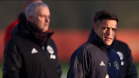 Alexis Sánchez podría ser baja hasta enero, dice José Mourinho