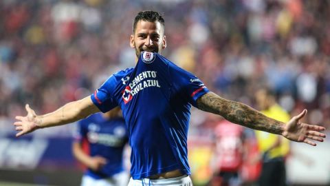 Édgar Méndez podría iniciar trámites de naturalización en diciembre