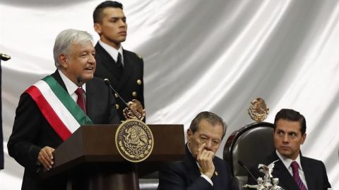 La prioridad es acabar con la corrupción y la impunidad: AMLO