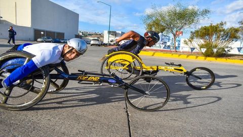 Celebran Día Mundial de la Discapacidad con Carrera Atlética
