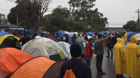 Aún por lluvias, migrantes se resisten a quedarse en la Zona Centro