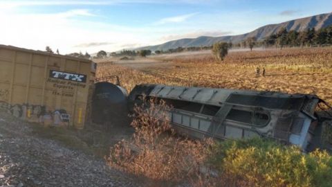 Descarrila tren en Puebla por intento de robo de mercancía