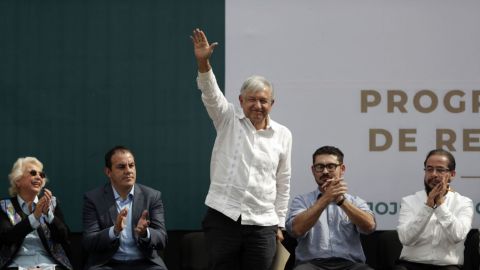 El proceso para registrar "Me canso ganso", frase que dijo AMLO