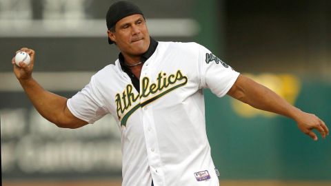 José Canseco quiere ser jefe de despacho de Donald Trump