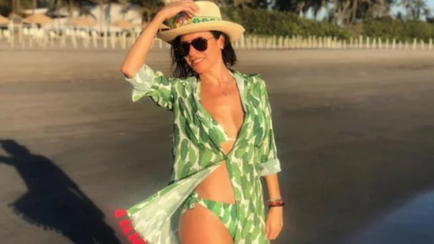 Ingrid Coronado luce sexy en la playa