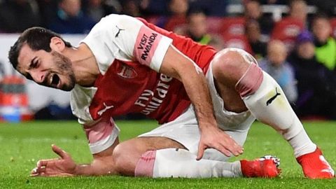 Mkhitaryan será baja del Arsenal seis semanas por lesión en el pie