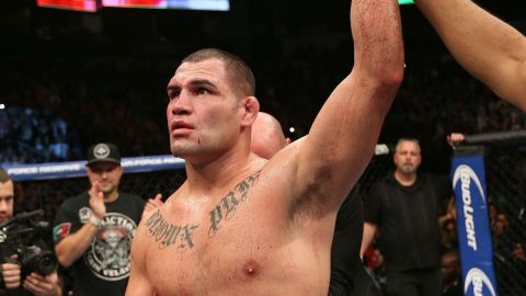 UFC confirmó el regreso del mexicoamericano Caín Velásquez