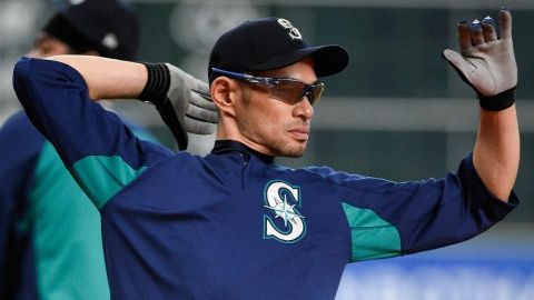 Marineros aseguran que Ichiro jugará en la serie en Japón