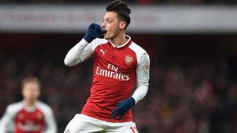 Arsenal se alista para la salida de Mesut Ozil