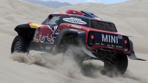 Peterhansel reacciona y se lleva séptima etapa del Dakar en autos