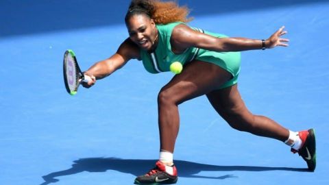 Serena Williams vuelve al Abierto de Australia con victoria