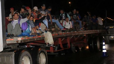 Nueva caravana migrante adelanta salida en Honduras