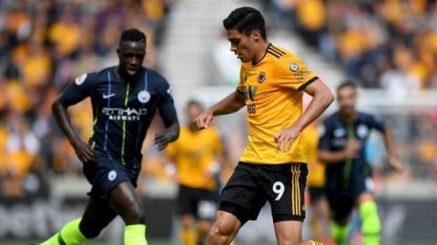 Con gol de Jiménez, Wolverhampton evita la eliminación en Copa
