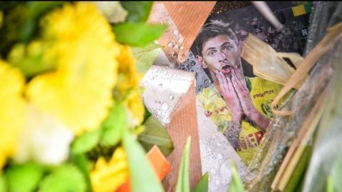 La familia de Emiliano Sala reanuda búsqueda gracias a colecta