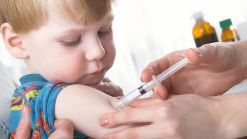 Por desabasto de la triple viral, 776 mil niños no fueron vacunados