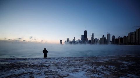 Ola de frío extremo deja al menos seis muertos y paraliza el norte de EE.UU.