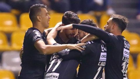 Brian Fernández anota dos goles en triunfo de Necaxa sobre el Puebla