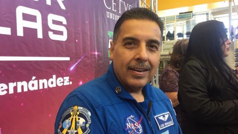 Apoyará astronauta mexicano la industria aeronáutica en BC
