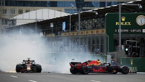 Ricciardo: choque con Verstappen en Baku fue un factor en salida de Red Bull