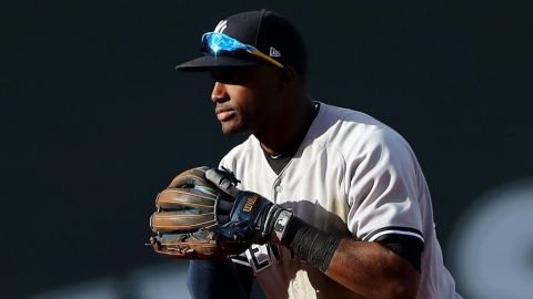 Adeiny Hechavarría a los Mets con un pacto de ligas menores