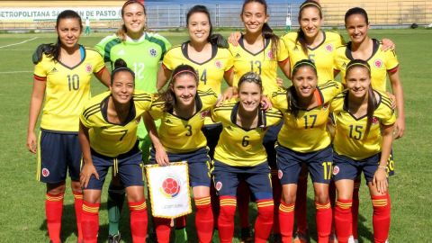Mujeres futbolistas se dicen discriminadas en Colombia