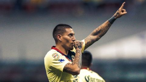 Con doblete de Castillo, América vence a Lobos