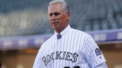 Black pacta extensión de tres años con Rockies