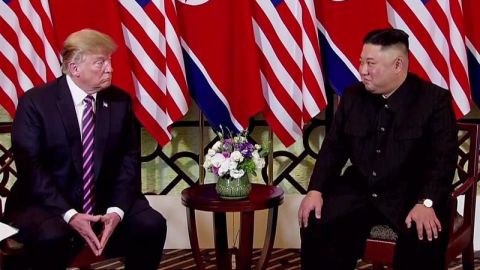 Kim y Trump optimistas al inicio de una cumbre centrada en desnuclearización