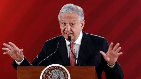 Cumple AMLO con Eloxochitlán y liberan a tres presos "políticos"