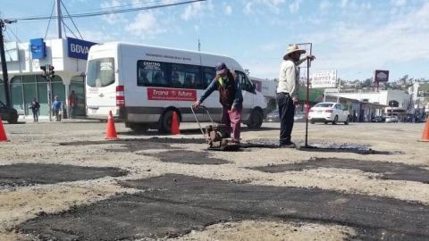 Rehabilitan  calles y avenidas principales de Ensenada