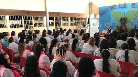 Promueven derechos de las mujeres en Cereso de Ensenada