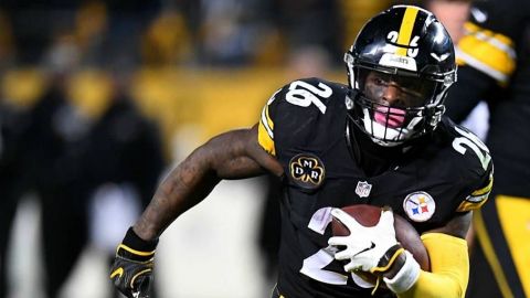 Le'Veon Bell planea firmar con los New York Jets por cuatro años