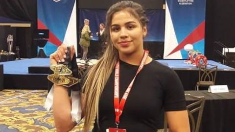 Emmy Velazquez es Campeona Mundial de Pesas sub 17