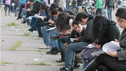 Cuatro de cada 10 jóvenes vive en pobreza, dice UNAM