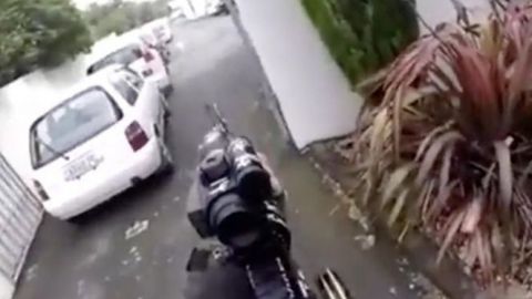 Un hombre armado abre fuego en el interior de una mezquita en Nueva Zelanda