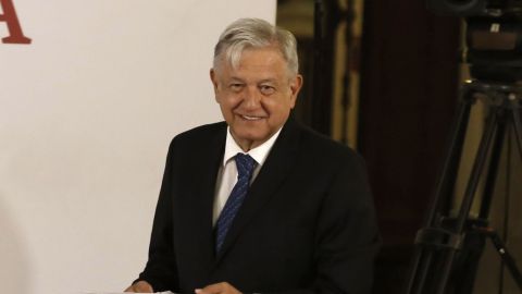 Les dan estructura a súper delegados de AMLO