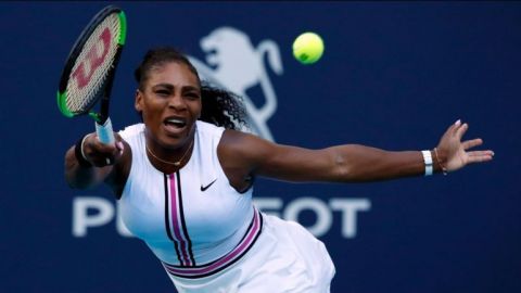 Serena Williams se retira de Miami con lesión de rodilla