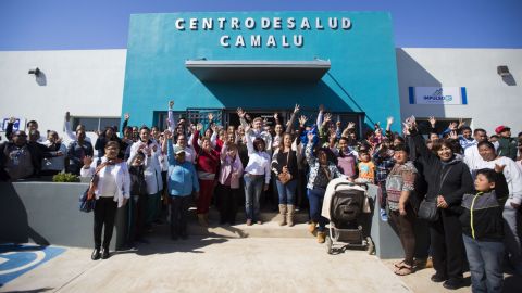 Kiko Vega inauguró Centro de Salud en Camalú