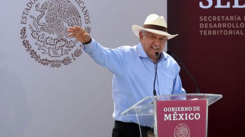 VIDEO: Gobernador de BC confunde a AMLO con Peña Nieto
