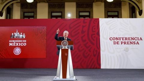 AMLO aplaude renuncia de consejeros de Pemex