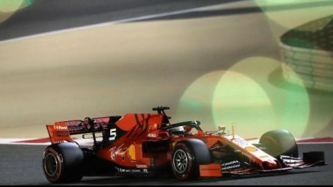 Ferrari hace el 1-2 en la segunda práctica en Bahréin