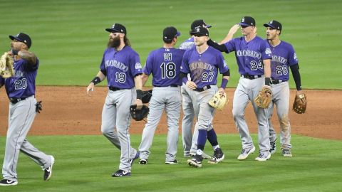 Con gran actuación de Blackmon, Rockies vence 6-1 a Marlins