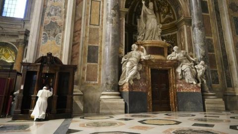 El Vaticano recibe por primera vez a una delegación de personas LGTB