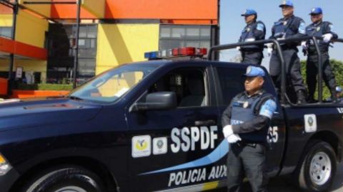 Detienen a adulto mayor por robo en tienda de autoservicio